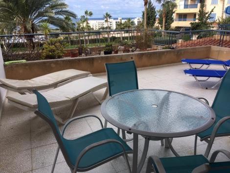 King'S Palace - Spacious 2 Bed, 2 Bath With Sea And Pool Views Paphos Exterior foto